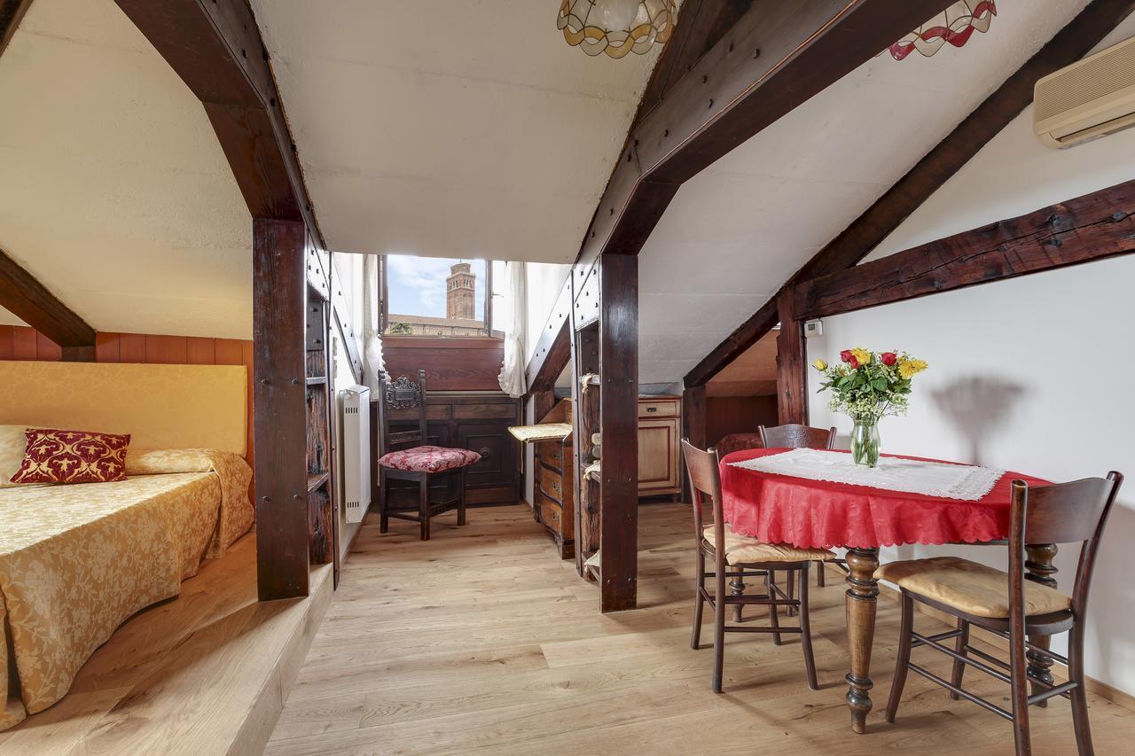 Ca' Badoer Attic Lägenhet Venedig Exteriör bild